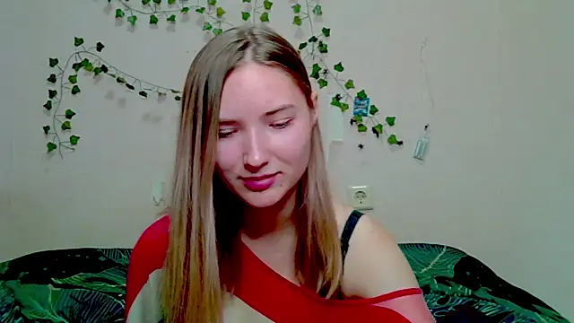 Snapshot of _kikiclark__ chatting on November 26, 2025, 7:26 pm kikiclark online show from November 26, 2025, 7:26 pm