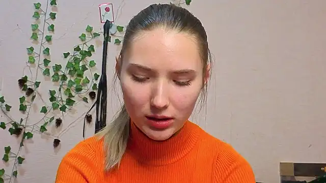  kikiclark   online show from February 26, 2026, 8:08 pm