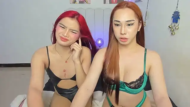 Emerald DeLuxe online show from October 22, 2025, 3:34 pm