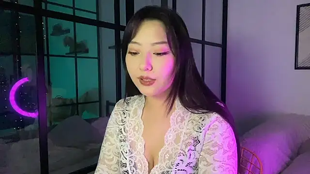 Snapshot of WonderMira chatting on November 22, 2025, 12:04 pm WonderMira online show from November 22, 2025, 12:04 pm