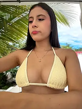 Snapshot of Juanita-Diaz chatting on June 11, 2026, 8:40 pm Juanita-Diaz online show from June 11, 2026, 8:40 pm