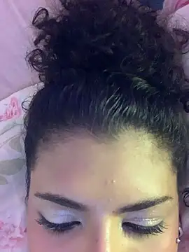 luluzinhax online show from February 10, 2026, 1:53 am