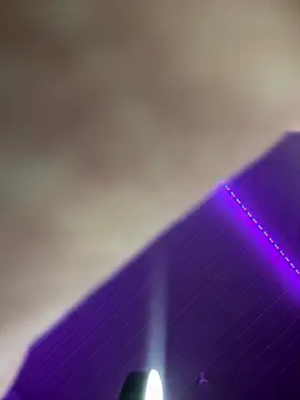 luluzinhax online show from March 21, 2026, 4:28 am