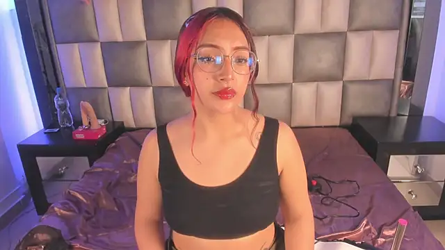 Valkiria js online show from November 28, 2025, 1:58 pm