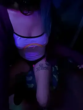 mmmminaDarling online show from February 21, 2026, 4:57 am