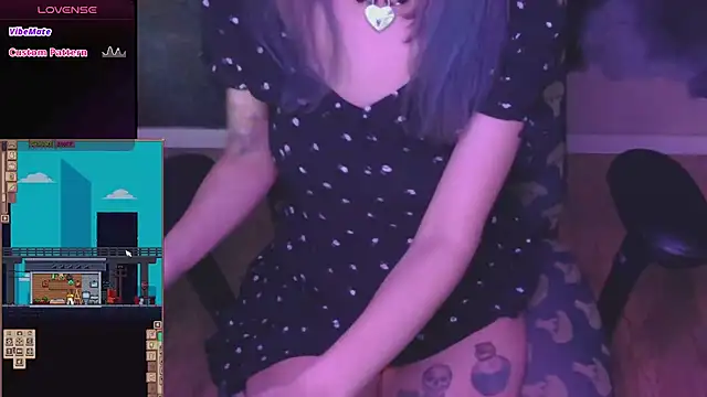 mmmminaDarling online show from March 1, 2026, 1:07 am