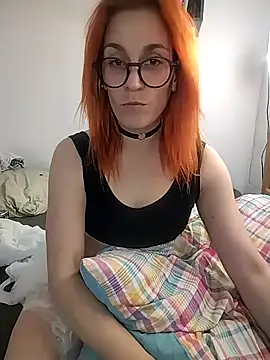 Snapshot of _Pipi_ chatting on April 28, 2026, 1:05 pm Pipi online show from April 28, 2026, 1:05 pm