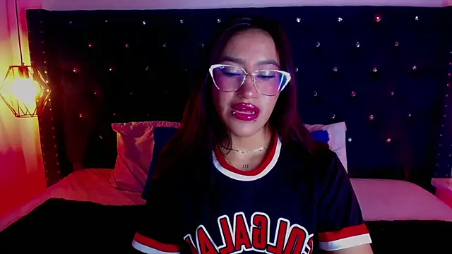 Snapshot of miss_aris chatting on February 7, 2026, 4:05 am miss aris online show from February 7, 2026, 4:05 am