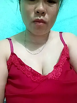 Snapshot of sumy-00 chatting on July 19, 2026, 3:43 am sumy-00 online show from July 19, 2026, 3:43 am