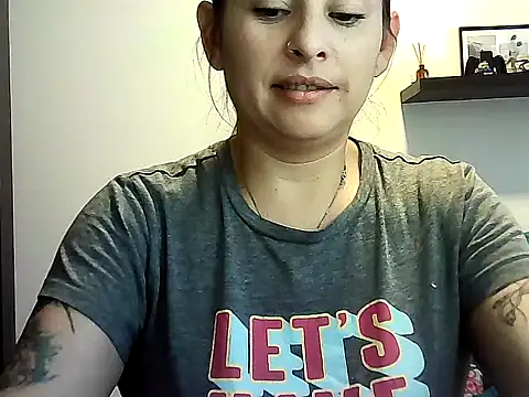Snapshot of Valery__Rouse_ chatting on June 10, 2026, 4:39 pm Valery Rouse online show from June 10, 2026, 4:39 pm