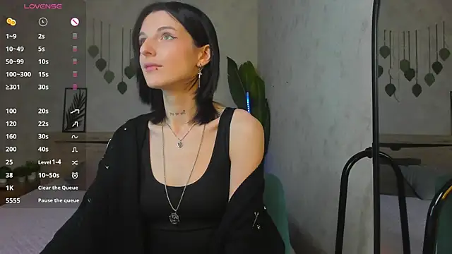 Snapshot of Lynn_Martin chatting on May 21, 2026, 5:31 pm Lynn Martin online show from May 21, 2026, 5:31 pm