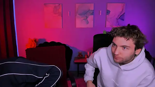 travis wolf  online show from February 8, 2026, 9:45 am