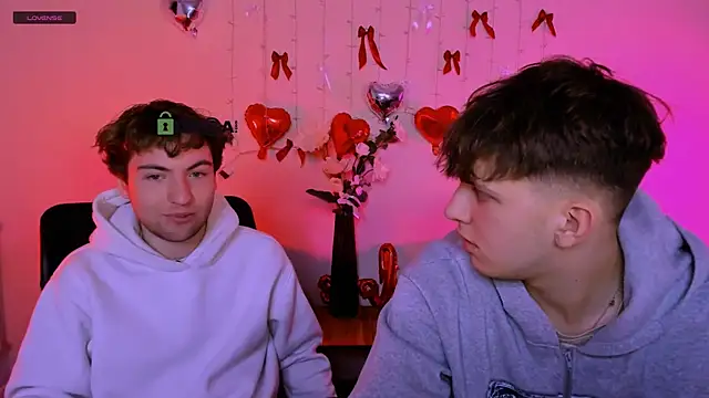 travis wolf  online show from February 21, 2026, 9:43 am