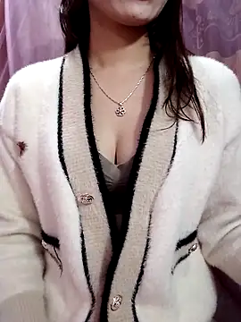 Snapshot of CherryBeii chatting on October 22, 2025, 3:23 pm CherryBeii online show from October 22, 2025, 3:23 pm