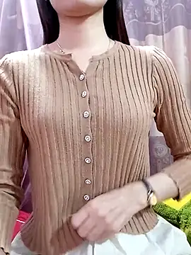 Snapshot of CherryBeii chatting on November 22, 2025, 4:55 am CherryBeii online show from November 22, 2025, 4:55 am