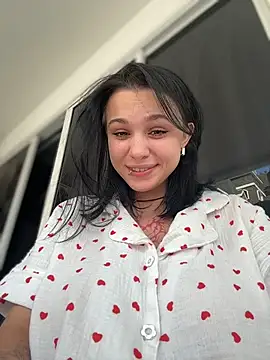 Snapshot of VendiMur chatting on November 26, 2025, 2:01 am VendiMur online show from November 26, 2025, 2:01 am