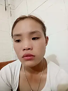 Snapshot of Handoo23 chatting on September 25, 2025, 4:11 pm Handoo23 online show from September 25, 2025, 4:11 pm