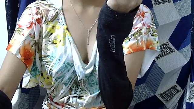 Snapshot of Riva_arora01 chatting on May 31, 2026, 12:56 pm Riva arora01 online show from May 31, 2026, 12:56 pm
