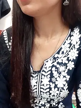 Snapshot of siya_rani67 chatting on May 31, 2026, 10:22 am siya rani67 online show from May 31, 2026, 10:22 am