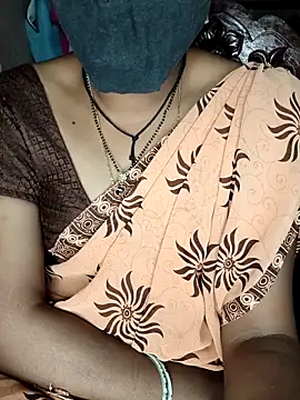 Snapshot of SindhuHappy chatting on December 17, 2025, 4:13 pm SindhuHappy online show from December 17, 2025, 4:13 pm