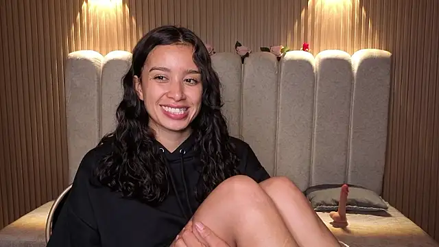 Snapshot of _Mia_Evans_1 chatting on March 12, 2026, 1:56 am Mia Evans 1 online show from March 12, 2026, 1:56 am