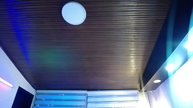 Snapshot of _Charlotte_Collins_ chatting on October 31, 2025, 1:45 pm Charlotte Collins online show from October 31, 2025, 1:45 pm