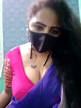 Snapshot of tamil_Vennila chatting on November 7, 2025, 9:04 pm tamil Vennila online show from November 7, 2025, 9:04 pm