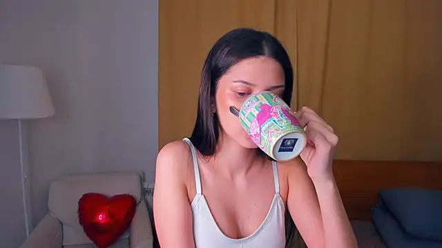 JoCauterucci online show from February 13, 2026, 7:15 am