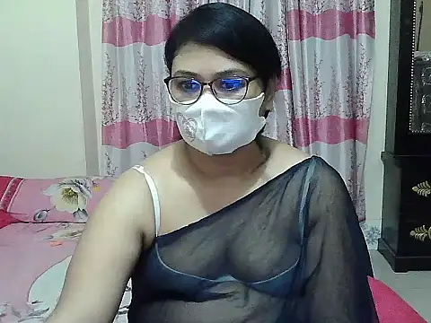 Snapshot of Elena_cruz5 chatting on September 10, 2025, 4:18 pm Elena cruz5 online show from September 10, 2025, 4:18 pm