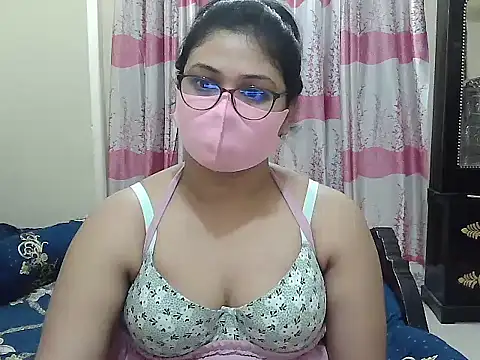 Snapshot of Elena_cruz5 chatting on September 14, 2025, 6:07 pm Elena cruz5 online show from September 14, 2025, 6:07 pm