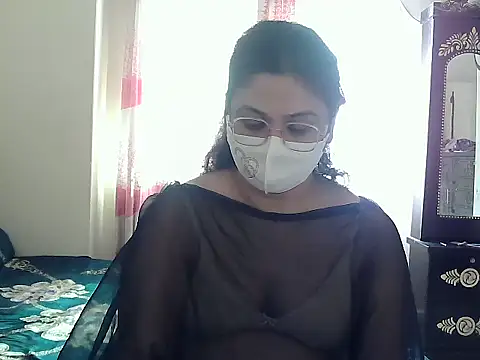 Snapshot of Elena_cruz5 chatting on September 29, 2025, 2:38 am Elena cruz5 online show from September 29, 2025, 2:38 am