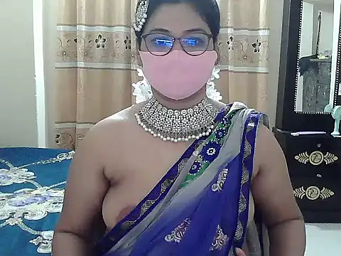 Snapshot of Elena_cruz5 chatting on October 4, 2025, 3:54 pm Elena cruz5 online show from October 4, 2025, 3:54 pm