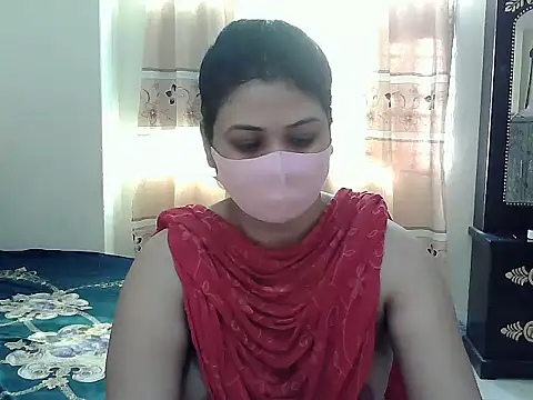 Snapshot of Elena_cruz5 chatting on October 16, 2025, 2:01 am Elena cruz5 online show from October 16, 2025, 2:01 am