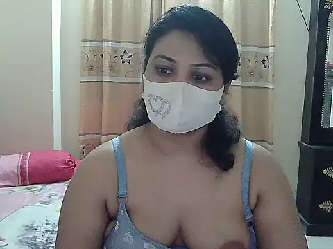 Snapshot of Elena_cruz5 chatting on November 4, 2025, 5:12 pm Elena cruz5 online show from November 4, 2025, 5:12 pm