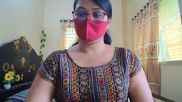 Elena cruz5 online show from May 15, 2026, 4:08 am