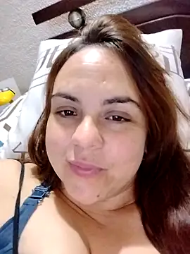 Snapshot of CARITOMIO chatting on March 8, 2026, 2:04 am CARITOMIO online show from March 8, 2026, 2:04 am