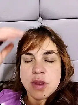 Snapshot of CARITOMIO chatting on April 16, 2026, 12:28 pm CARITOMIO online show from April 16, 2026, 12:28 pm