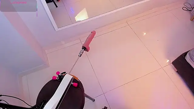 Mia Valentine  online show from November 7, 2025, 10:21 pm