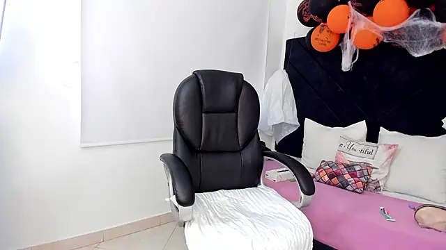 kate lua online show from October 23, 2025, 12:04 pm