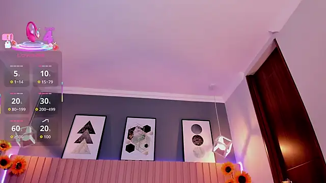 Snapshot of Nina_Ford chatting on December 15, 2025, 3:11 am Nina Ford online show from December 15, 2025, 3:11 am