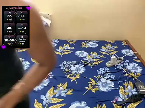 LuvLayla online show from April 11, 2026, 8:35 pm