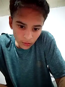 Snapshot of dali0420 chatting on November 6, 2025, 3:40 am dali0420 online show from November 6, 2025, 3:40 am