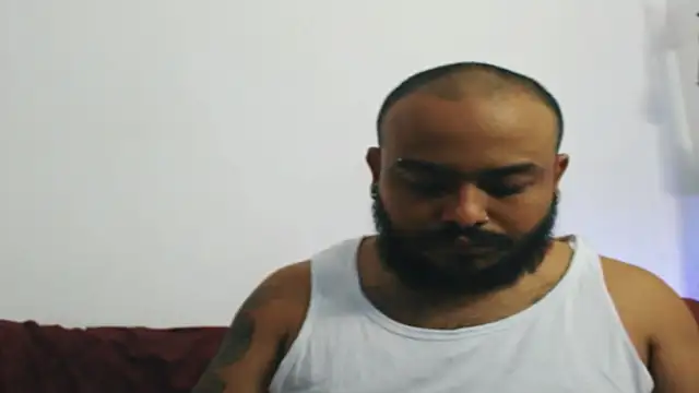  leda swan  online show from September 19, 2025, 6:41 pm