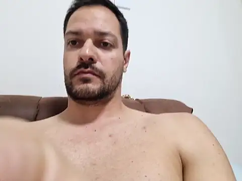 dancaEstrip online show from October 1, 2025, 7:31 pm