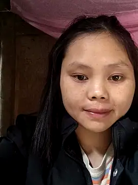 omiu-baby online show from February 6, 2026, 2:27 am