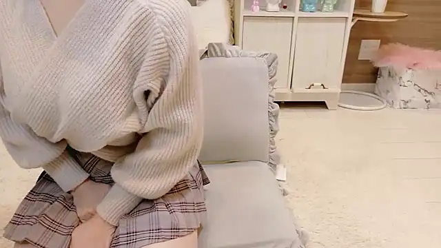 Snapshot of Riria-riri chatting on October 6, 2025, 7:17 am Riria-riri online show from October 6, 2025, 7:17 am