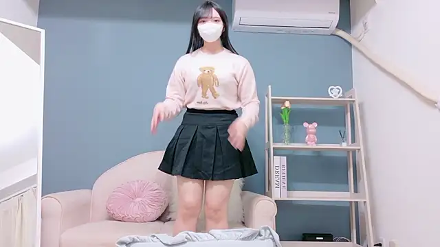 Snapshot of Riria-riri chatting on October 30, 2025, 7:10 am Riria-riri online show from October 30, 2025, 7:10 am