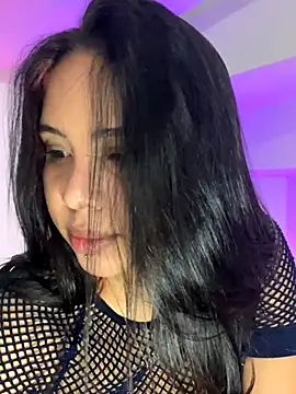 P A U L I N A  online show from September 11, 2025, 4:45 am