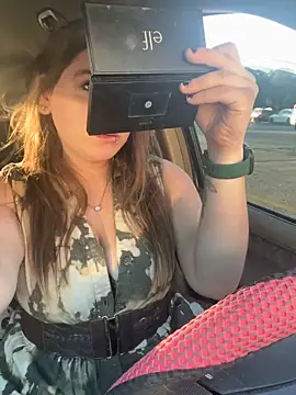 Snapshot of adventuresinsky chatting on October 16, 2025, 9:16 pm adventuresinsky online show from October 16, 2025, 9:16 pm