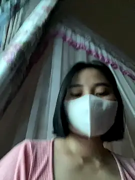 Snapshot of Zinsetka chatting on October 24, 2025, 6:10 am Zinsetka online show from October 24, 2025, 6:10 am